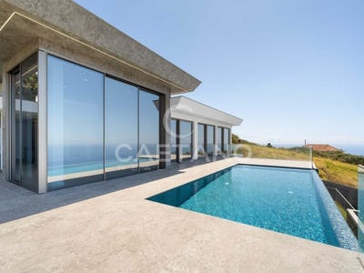 /international/pt/estreito-da-calheta-madeira-310108652493/