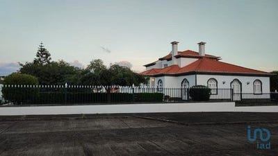 /international/pt/ponta-delgada-madeira-120095316335/