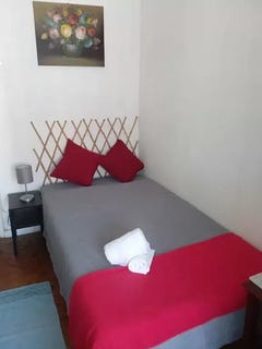 /international/pt/rua-emilia-das-neves-lisbon-lisbon-310097746627/