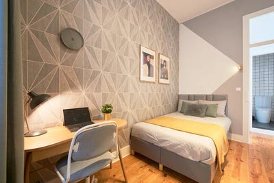 /international/pt/calcada-da-boa-hora-lisbon-lisbon-310093842845/