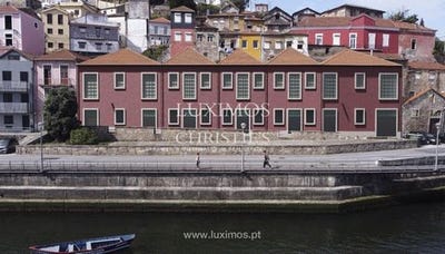 /international/pt/santa-marinha-e-sao-pedro-da-afurada-porto-310099971818/