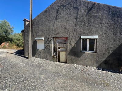 /international/pt/rua-val-do-rei-portugal-maceira-lisbon-310106687956/