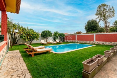 /international/pt/almeirim-beja-310106854475/
