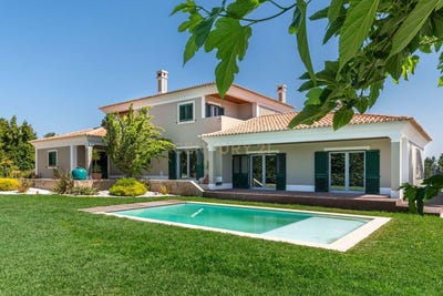 /international/pt/sesimbra-castelo-setubal-municipality-310100540531/