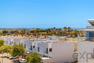 /international/pt/quelfes-faro-310101087131/