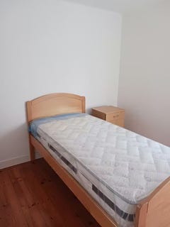 /international/pt/avenida-da-republica-oeiras-lisbon-310093854744/