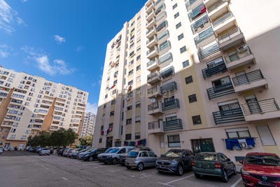 /international/pt/praceta-gaspar-corte-real-n29-carregado-portugal-carregado-e-cadafais-lisbon-310103728175/