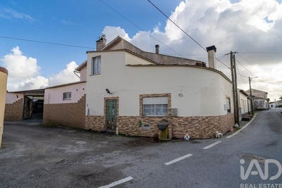 /international/pt/marinha-das-ondas-coimbra-310106991343/