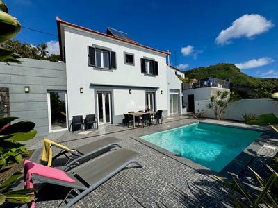 /international/pt/calheta-madeira-310100438280/