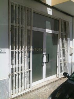 /international/pt/rua-serpa-pinto-silves-faro-310105188534/