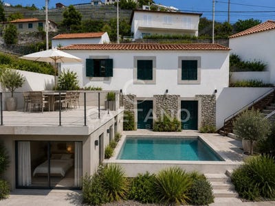 /international/pt/arco-da-calheta-madeira-310108508318/