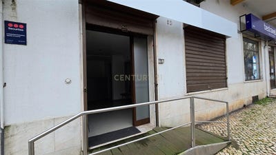 /international/pt/queluz-e-belas-lisbon-310098101452/