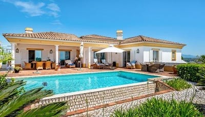/international/pt/odiaxere-faro-310108602004/?lang=id