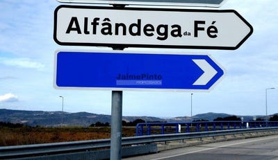 /international/pt/alfandega-da-fe-braganca-310102861960/