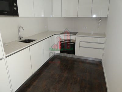 /international/pt/coimbra-lisbon-310103487908/