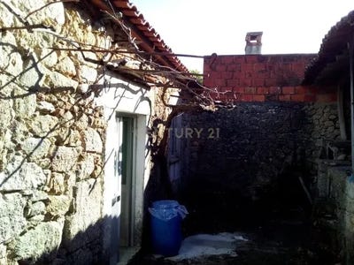 /international/pt/lomba-lourical-do-campo-castelo-branco-310105230681/