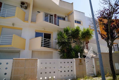 /international/pt/caparica-e-trafaria-setubal-municipality-310100538017/