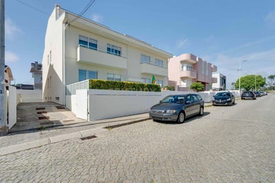 /international/pt/rua-dos-mouroes-123-sao-felix-da-marinha-portugal-sao-felix-da-marinha-porto-310109072364/
