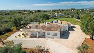 /international/pt/silves-faro-310105995621/