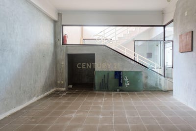 /international/pt/rua-ary-santos-12-loja-9-laranjeiro-e-feijo-setubal-municipality-310107703237/