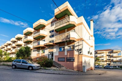 /international/pt/r-moura-4-2º-leiria-leiria-310103214511/