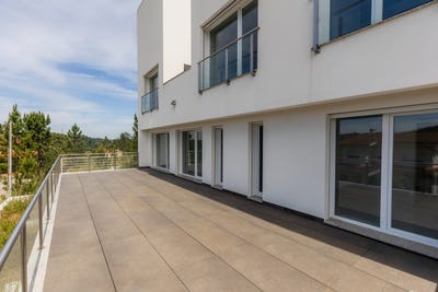 /international/pt/coimbra-lisbon-310099842947/