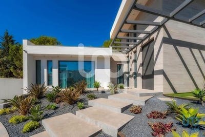 /international/pt/loule-faro-120094750730/