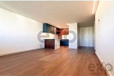 /international/pt/rua-31-192-espinho-castelo-branco-310106775839/