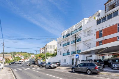 /international/pt/r-alm-gago-coutinho-lt-118-rc-esq-ramada-e-canecas-lisbon-310107372040/