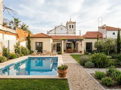 /international/pt/rua-do-espirito-santo-50-azinhaga-portugal-azinhaga-lisbon-310107674417/