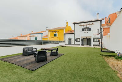 /international/pt/r-de-santa-quiteria-61-2580-366-alenquer-portugal-alenquer-santo-estevao-e-triana-lisbon-310107972534/