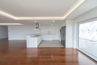 /international/pt/santa-iria-de-azoia-lisbon-310107046172/