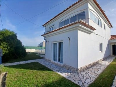 /international/pt/torres-vedras-lisbon-120098077370/