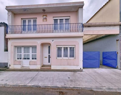 /international/pt/rua-do-outeiro-arrifes-portugal-ilha-de-sao-miguel-azores-310107523040/