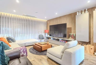 /international/pt/rua-padre-antonio-ferreira-vaz-lote-34b-gondomar-sao-cosme-porto-310102480826/