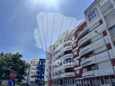 /international/pt/algueirao-mem-martins-lisbon-310108526145/?lang=fr
