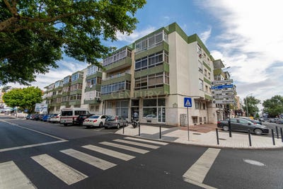 /international/pt/praceta-jose-carlos-ary-dos-santos-amadora-portugal-aguas-livres-lisbon-310106402599/
