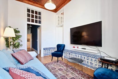 /international/pt/rua-de-sao-joao-da-praca-lisbon-lisbon-310093838291/