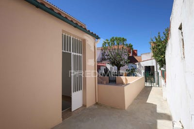/international/pt/sao-joao-baptista-entroncamento-santarem-310107701966/