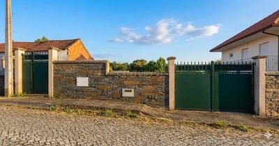 /international/pt/avenida-de-sao-roque-parada-braganca-portugal-grijo-de-parada-braganca-310101172629/