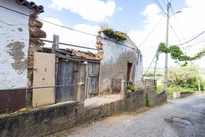 /international/pt/rua-do-passadico-8-maiorga-portugal-maiorga-leiria-310099214120/