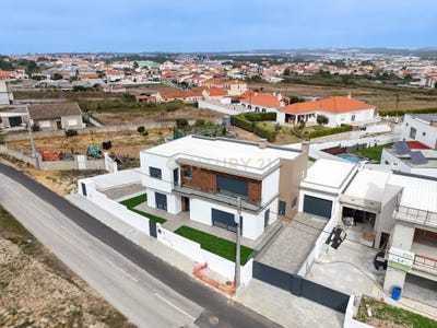 /international/pt/rua-das-portelinhas-4-silveira-portugal-silveira-lisbon-310105102059/