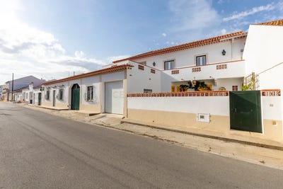 /international/pt/rua-primeiro-de-dezembro-32-pombalinho-portugal-pombalinho-santarem-310104042466/