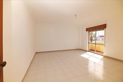 /international/pt/alexandre-herculano-urb-dos-mocho-52-pinhal-novo-setubal-municipality-310107493419/