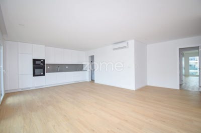 /international/pt/mafra-lisbon-310100645346/