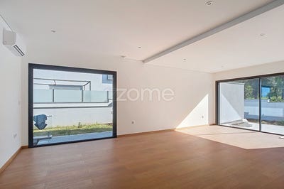 /international/pt/santa-maria-da-feira-aveiro-310105819546/