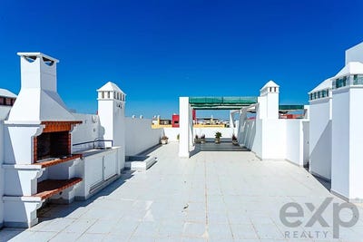 /international/pt/rua-maria-do-rosario-11-tavira-faro-310101131404/?lang=en