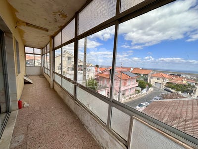 /international/pt/povoa-de-santa-iria-e-forte-da-casa-vila-franca-de-xira-lisbon-310102668945/