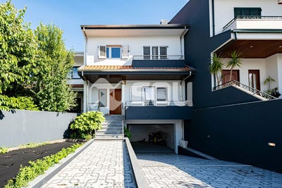/international/pt/senhora-da-hora-matosinhos-aveiro-310098579086/