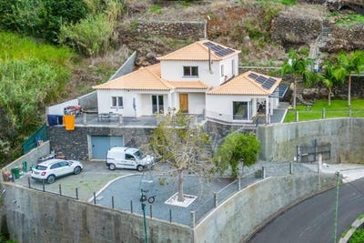 /international/pt/calheta-madeira-310098636300/